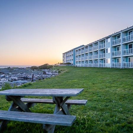 Beachfront Inn Brookings Exterior photo