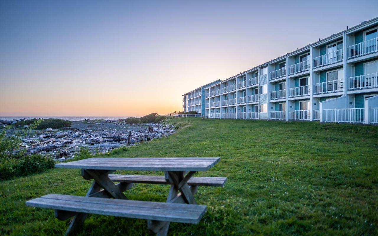 Beachfront Inn Brookings Exterior photo